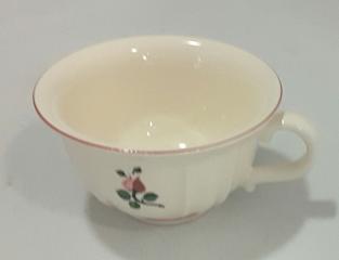 Gmundner Keramik-Tasse/Tee barock neu